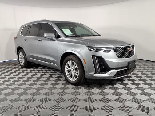 Argent Silver Metallic 2023 Cadillac XT6 Luxury FWD