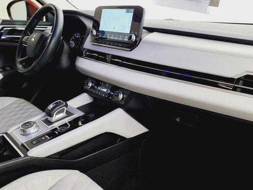 2022 Mitsubishi Outlander SEL 2.5 2WD