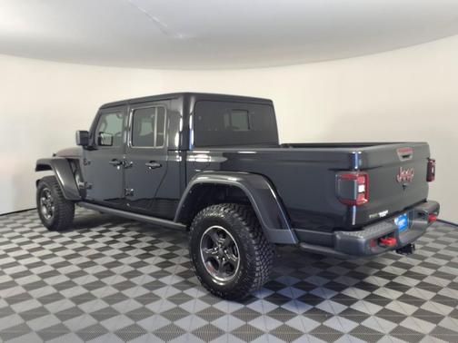 Black Clearcoat 2022 Jeep Gladiator Rubicon