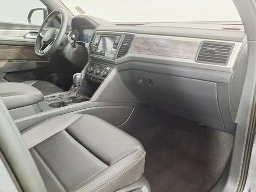 2023 Volkswagen Atlas Cross Sport 2.0T SE