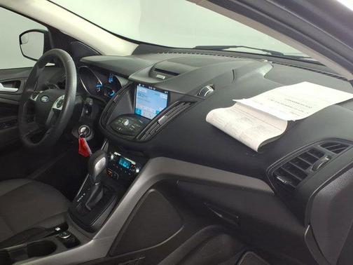 Magnetic 2016 Ford Escape SE
