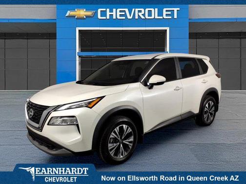 Pearl White Tricoat 2023 Nissan Rogue SV