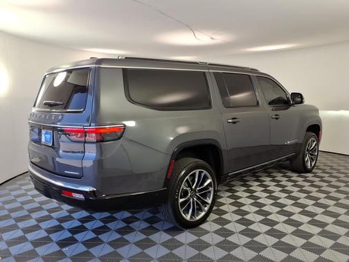 Baltic Gray Metallic Clearcoat 2023 Jeep Wagoneer L Series III 4x4