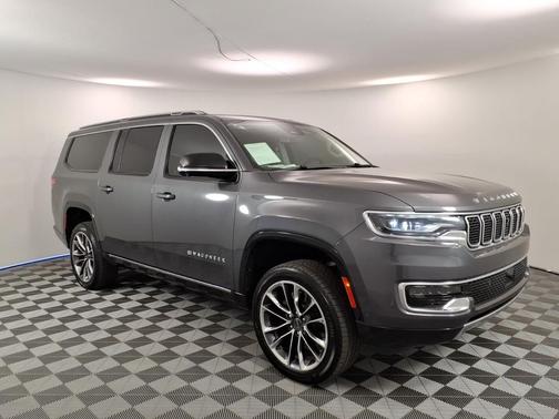 Baltic Gray Metallic Clearcoat 2023 Jeep Wagoneer L Series III 4x4