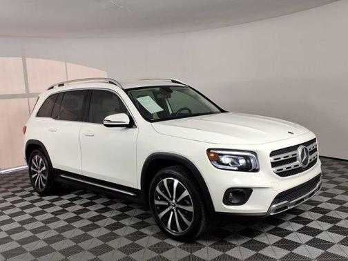White 2023 Mercedes-Benz GLB 250 Base