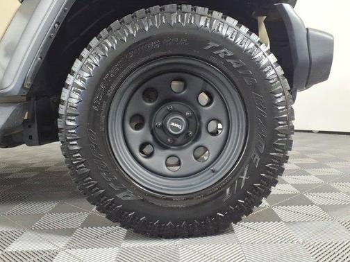 Limited Edition Gobi Clearcoat 2022 Jeep Wrangler Sport S