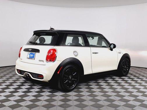 2017 MINI Hardtop Cooper S