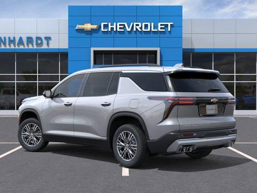 Sterling Gray Metallic 2026 Chevrolet Traverse LT