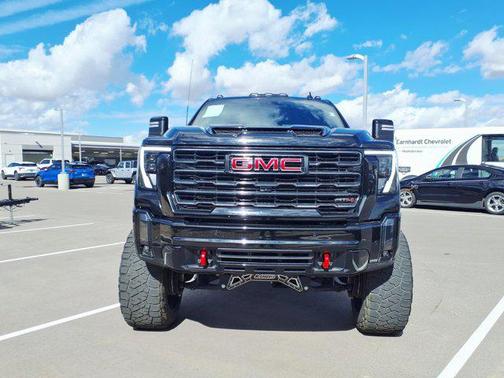 2024 GMC Sierra 2500 AT4