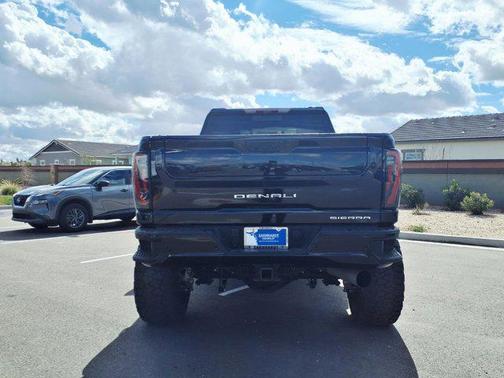 2024 GMC Sierra 2500 AT4