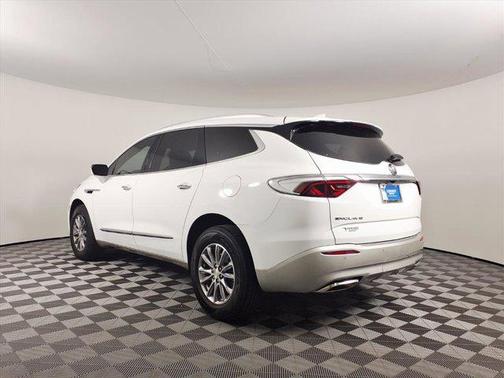 2022 Buick Enclave FWD Essence