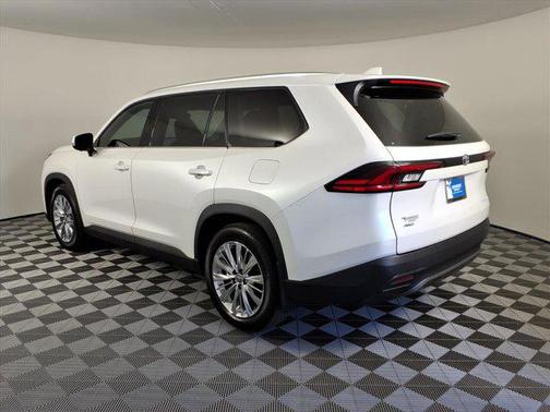 2025 Toyota Grand Highlander Platinum