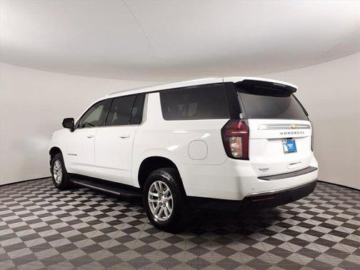 2022 Chevrolet Suburban LS