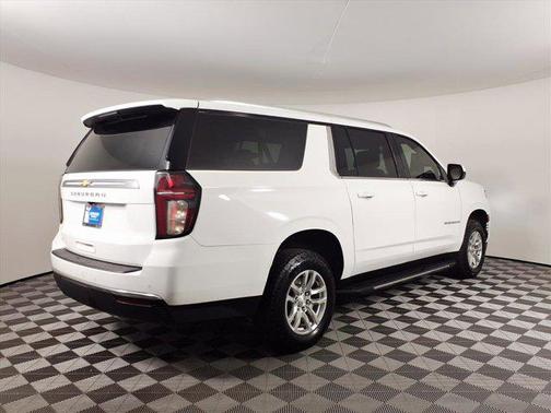 2022 Chevrolet Suburban LS