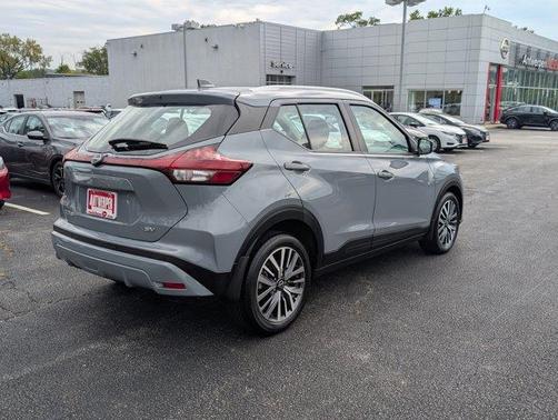 2023 Nissan Kicks SV