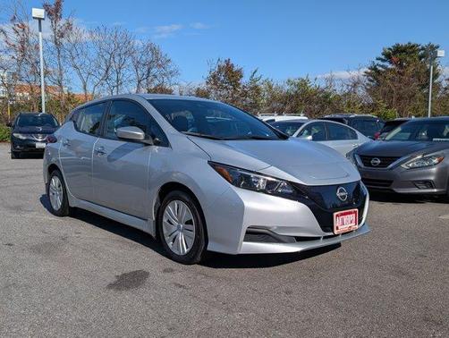 2023 Nissan Leaf S