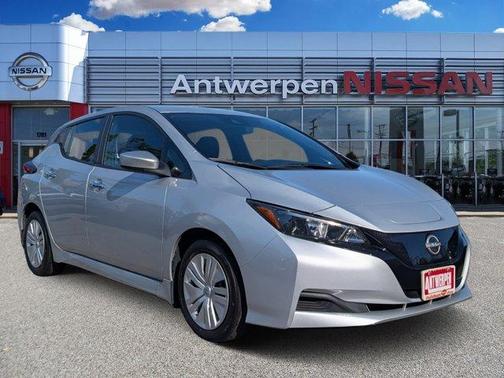 2023 Nissan Leaf S