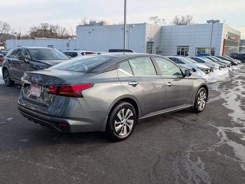 2025 Nissan Altima S