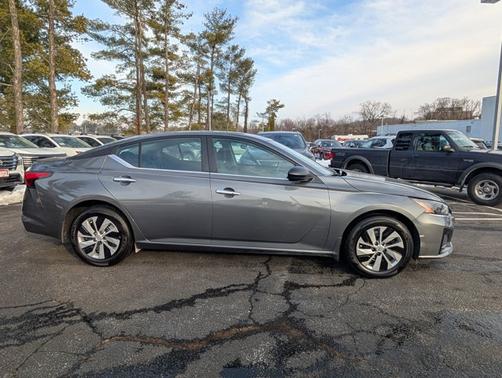 2025 Nissan Altima S