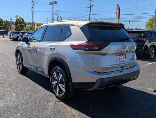 2024 Nissan Rogue SL