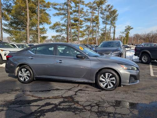 2025 Nissan Altima S