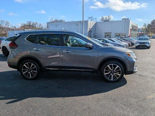 2018 Nissan Rogue SL