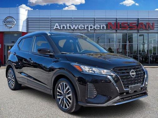 2023 Nissan Kicks SV
