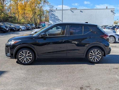 2023 Nissan Kicks SV