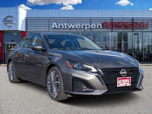 2025 Nissan Altima SL