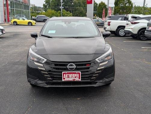 2025 Nissan Versa 1.6 SR