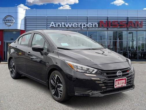 2025 Nissan Versa 1.6 SR