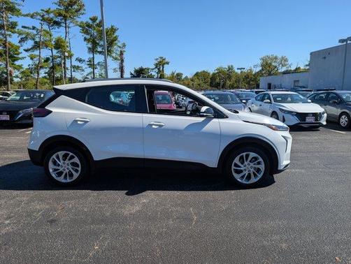 2023 Chevrolet Bolt EUV LT