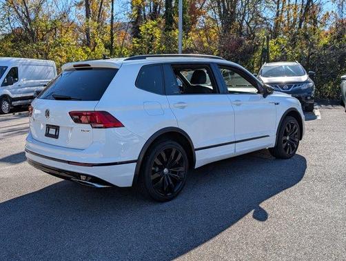 2021 Volkswagen Tiguan 2.0T SE R-Line Black