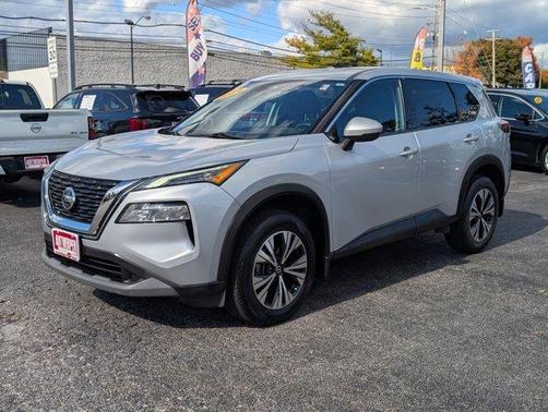 2021 Nissan Rogue SV