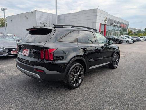 2022 Kia Sorento X-Line EX
