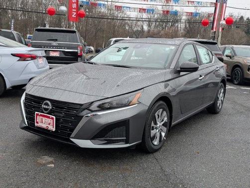 2025 Nissan Altima S