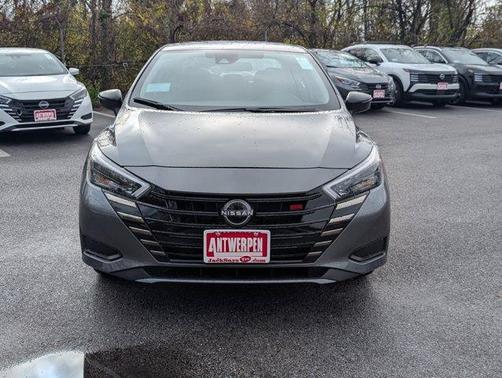2025 Nissan Versa 1.6 SR