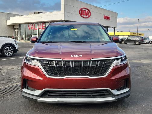 2024 Kia Carnival LX