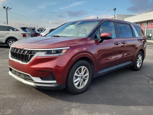 2024 Kia Carnival LX