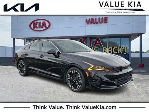 2022 Kia K5 GT-Line
