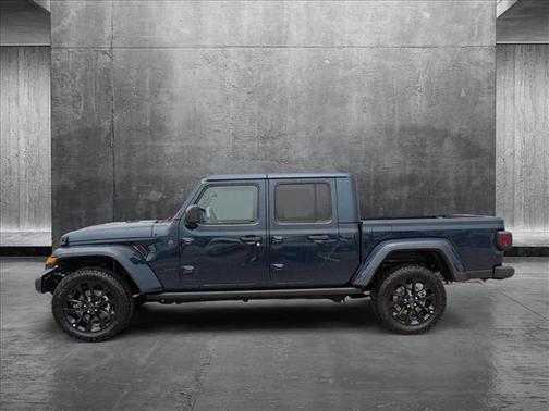 2025 Jeep Gladiator Nighthawk