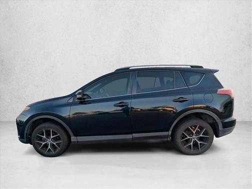 2018 Toyota RAV4 SE