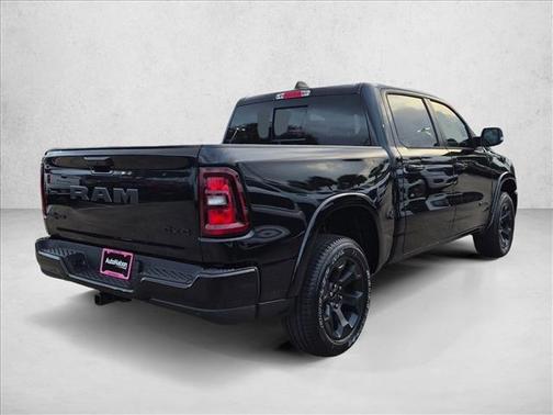 Diamond Black Crystal Pearlcoat 2026 RAM 1500 Lone Star