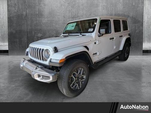 2025 Jeep Wrangler 4-Door Sahara 4x4