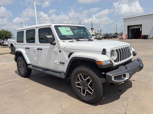 2025 Jeep Wrangler 4-Door Sahara 4x4