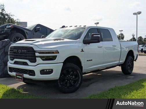 2025 RAM 2500 Laramie Crew Cab 4x4 6'4' Box