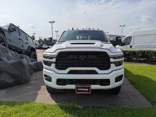 2025 RAM 2500 Laramie Crew Cab 4x4 6'4' Box
