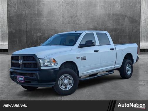 2018 RAM 2500 Tradesman Crew Cab 4x4 6'4' Box