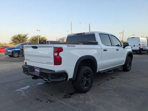 2023 Chevrolet Silverado 1500 Custom Trail Boss