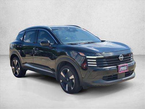 Super Black 2025 Nissan Kicks SR